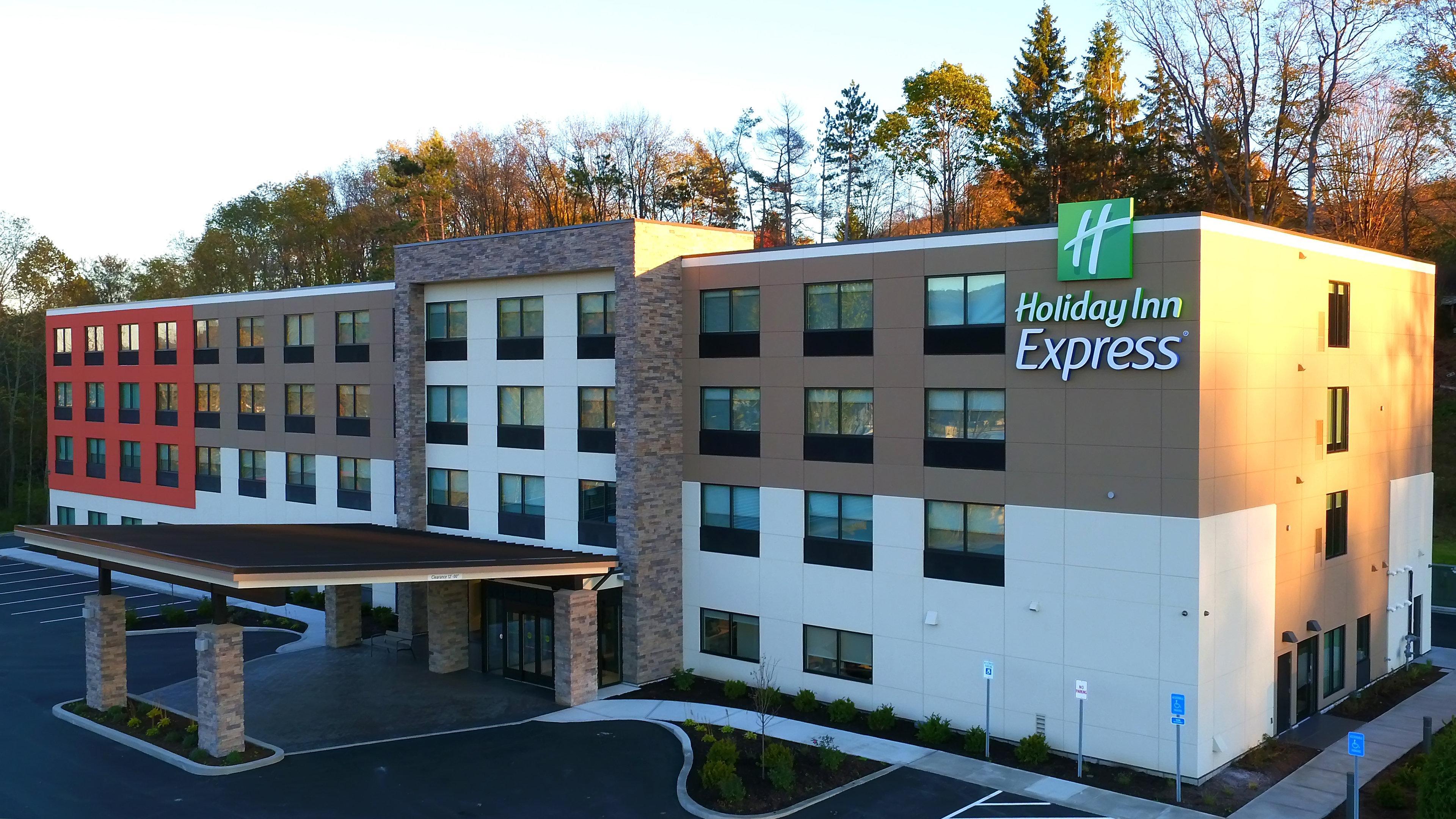 Holiday Inn Express Oneonta By Ihg Binghamton Extérieur photo